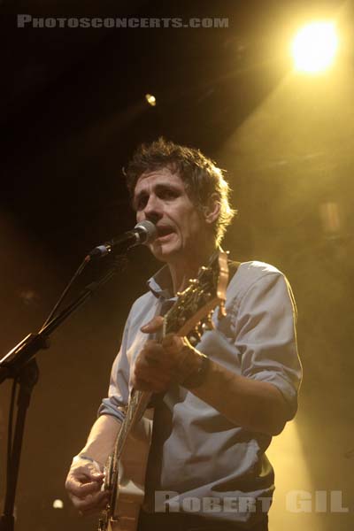 DEAN WAREHAM PLAYS GALAXIE 500 - 2011-02-19 - PARIS - La Fleche d'Or - 